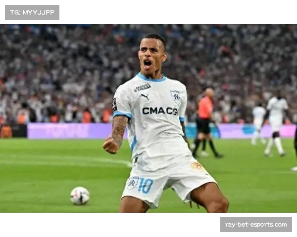 马赛球员奥巴梅杨经验丰富，与格林伍德组成锋线利器